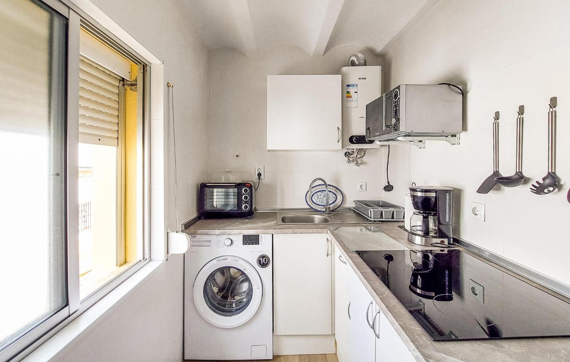 2 Bedroom Nice Apartment In Puerto Real Esterno foto