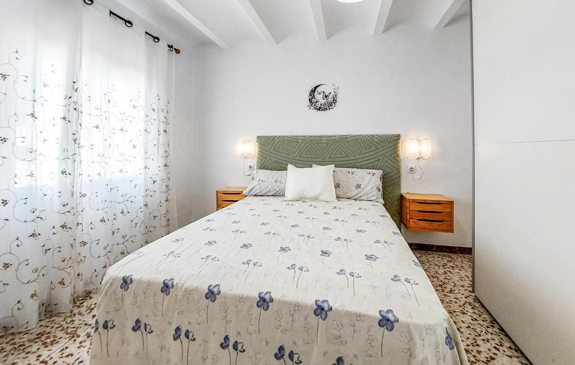 2 Bedroom Nice Apartment In Puerto Real Esterno foto
